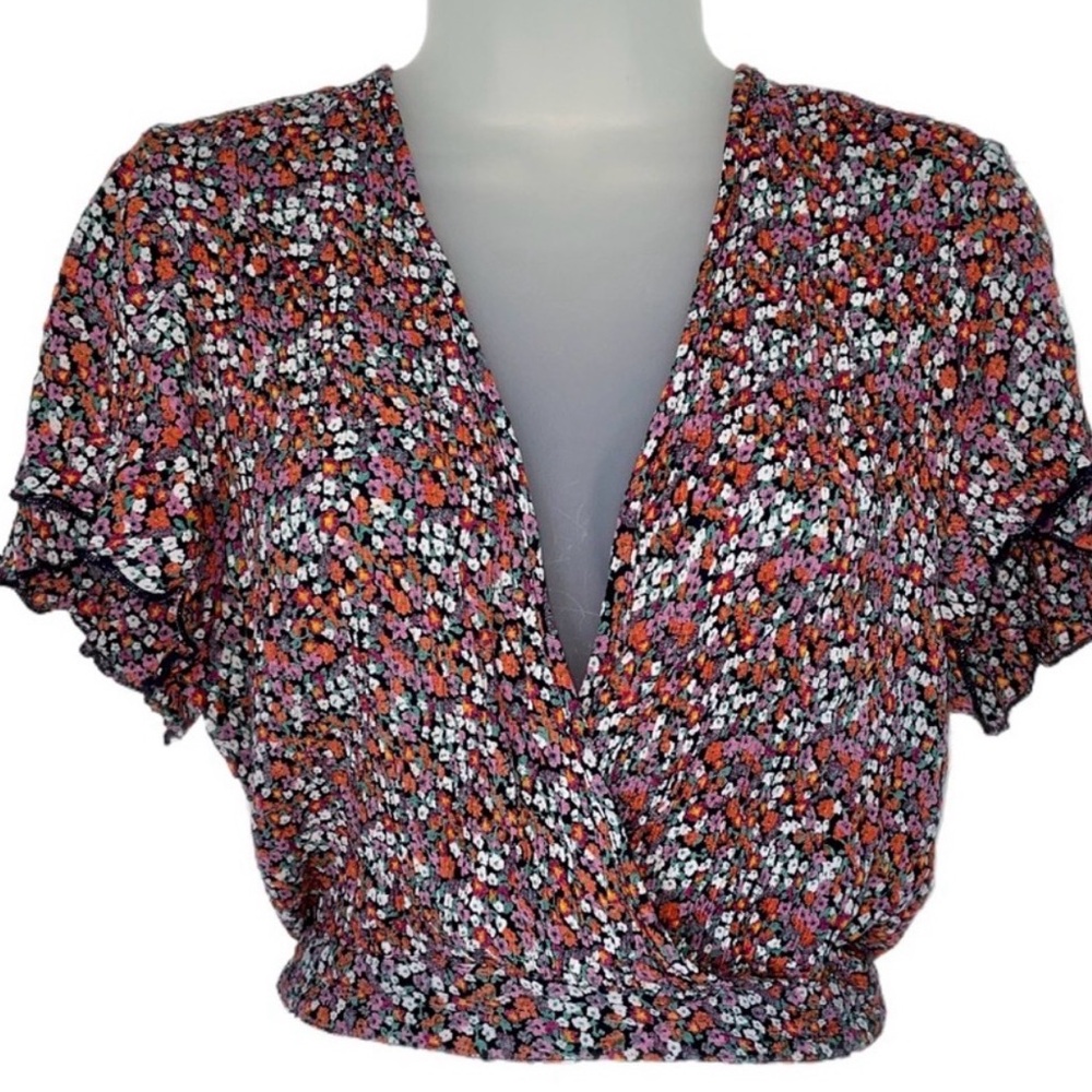 Patrons of Peace faux wrap cute tie back blouse